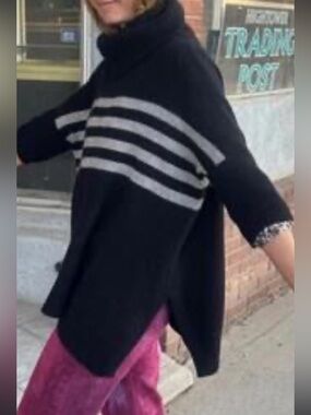 360 Sweater Black Cashmere turtleneck pullover poncho black tan small